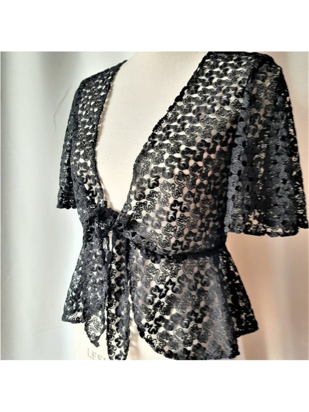 Lace Peplum Front Tie Cardigan Size Small